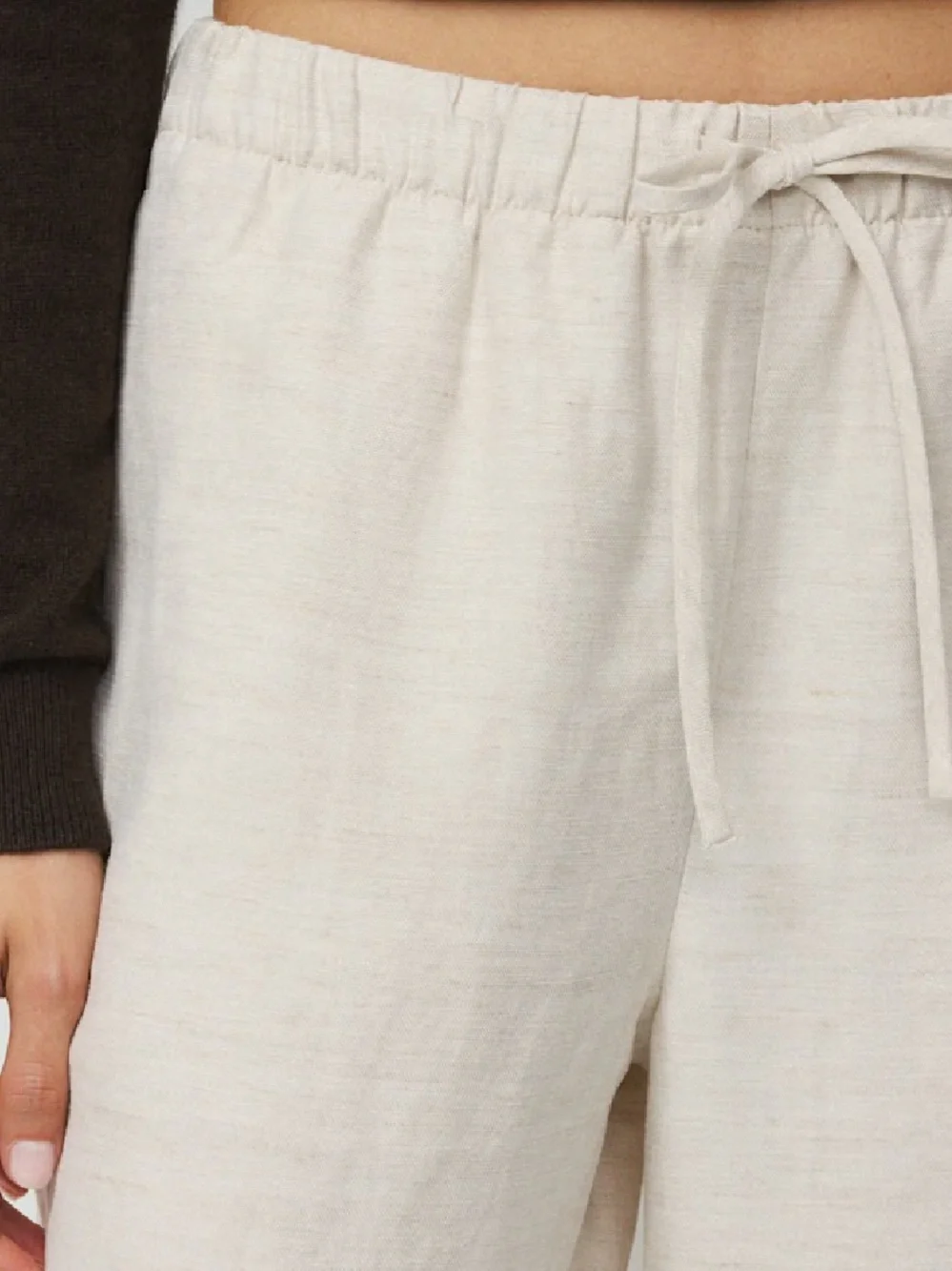 ARITZIA The Lodge Pant in Undyed Ecru Drawstring Wide-Leg Flowy Sz Medium Short